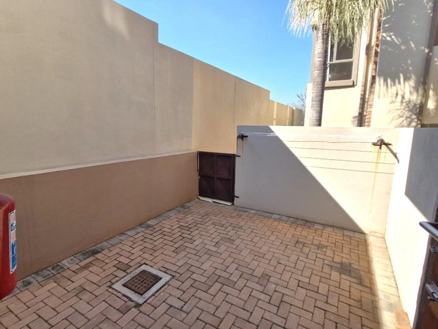 2 Bedroom Property for Sale in Xanadu Eco Park North West